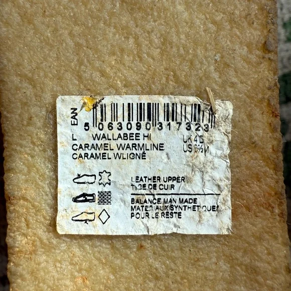 Clarks Women’s Wallabee Suede Ankle Boots with Fur Lining - Picture 5 of 5